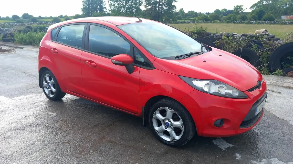 Ford Fiesta 2011 - Image 3