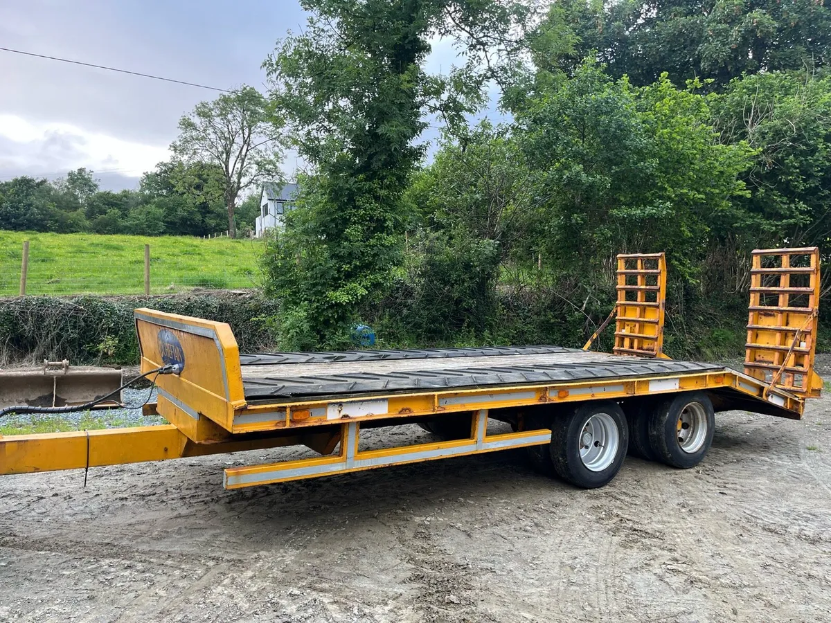 Chieftain low loader - Image 1