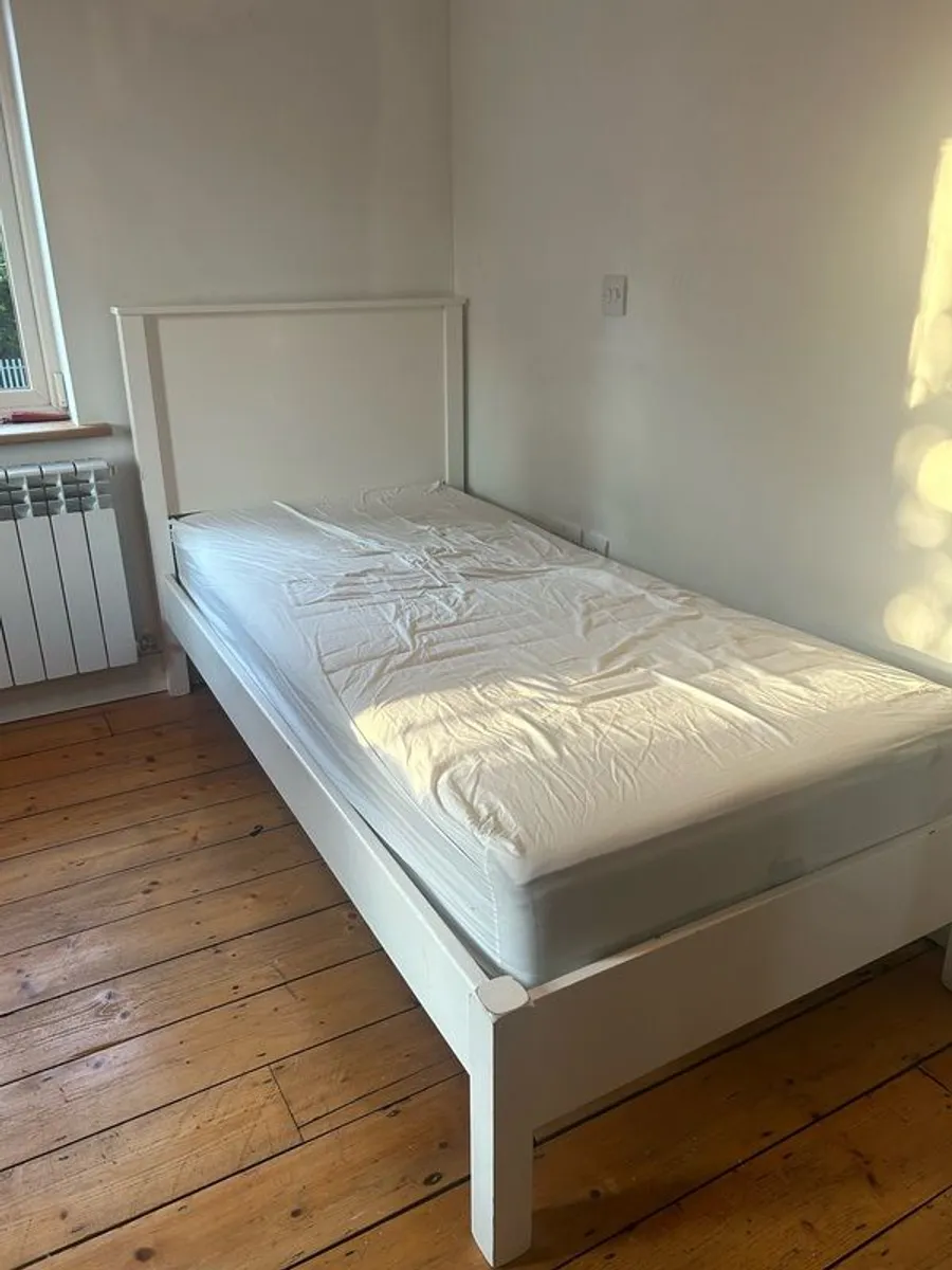 Single Bed - Image 3