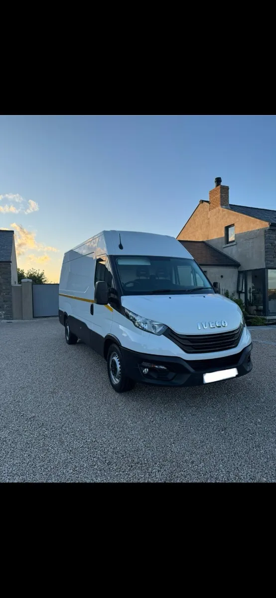 2024 Iveco Daily 35s-14 7-TonneTrain weight - Image 1