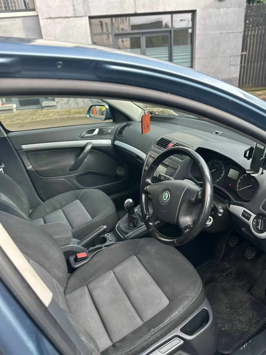 Skoda Octavia a5 2007 - Image 2
