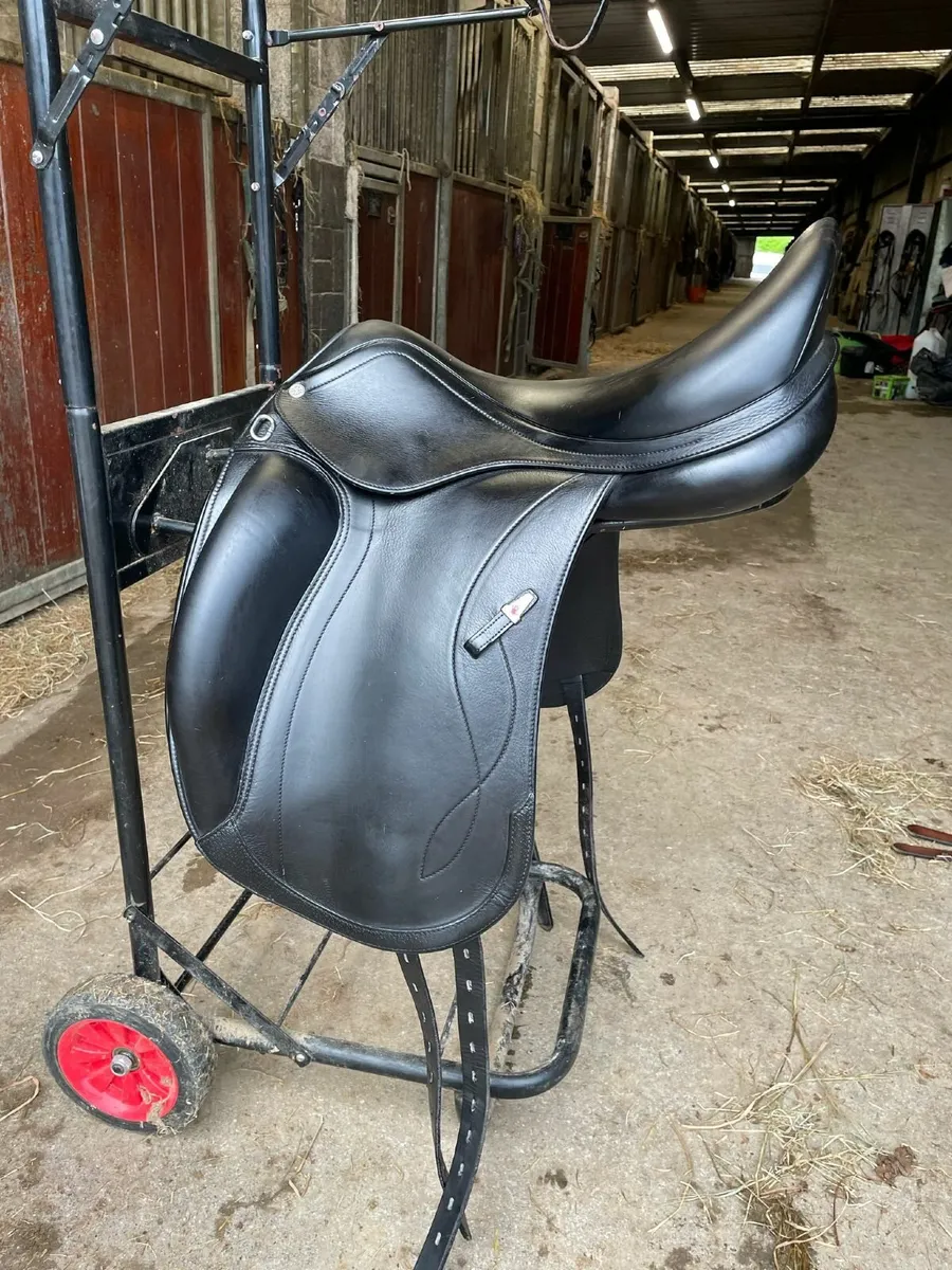 Dressage saddle - Image 4