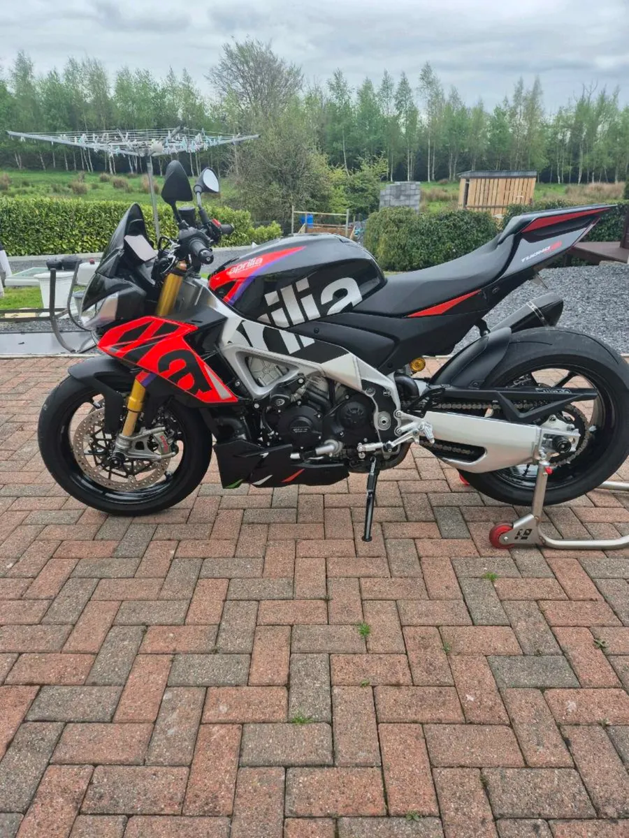 Aprilia tuono v4 - Image 2