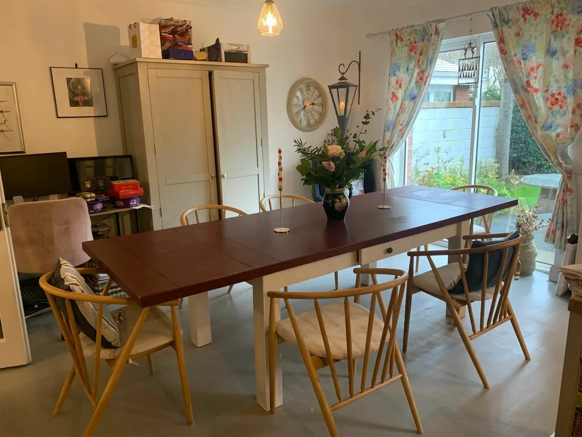 Solid Oak Extendable Dining Table - Image 3