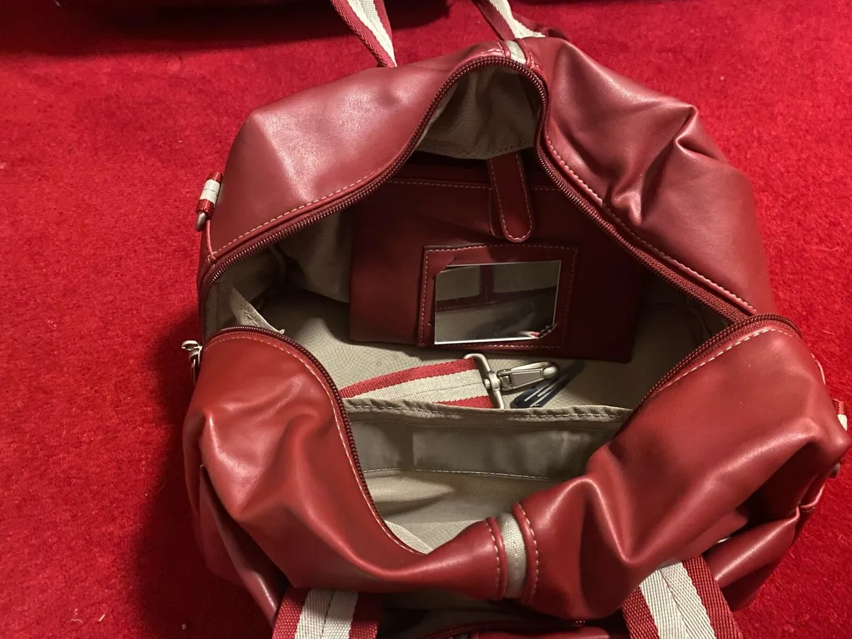 Luggage - Image 3