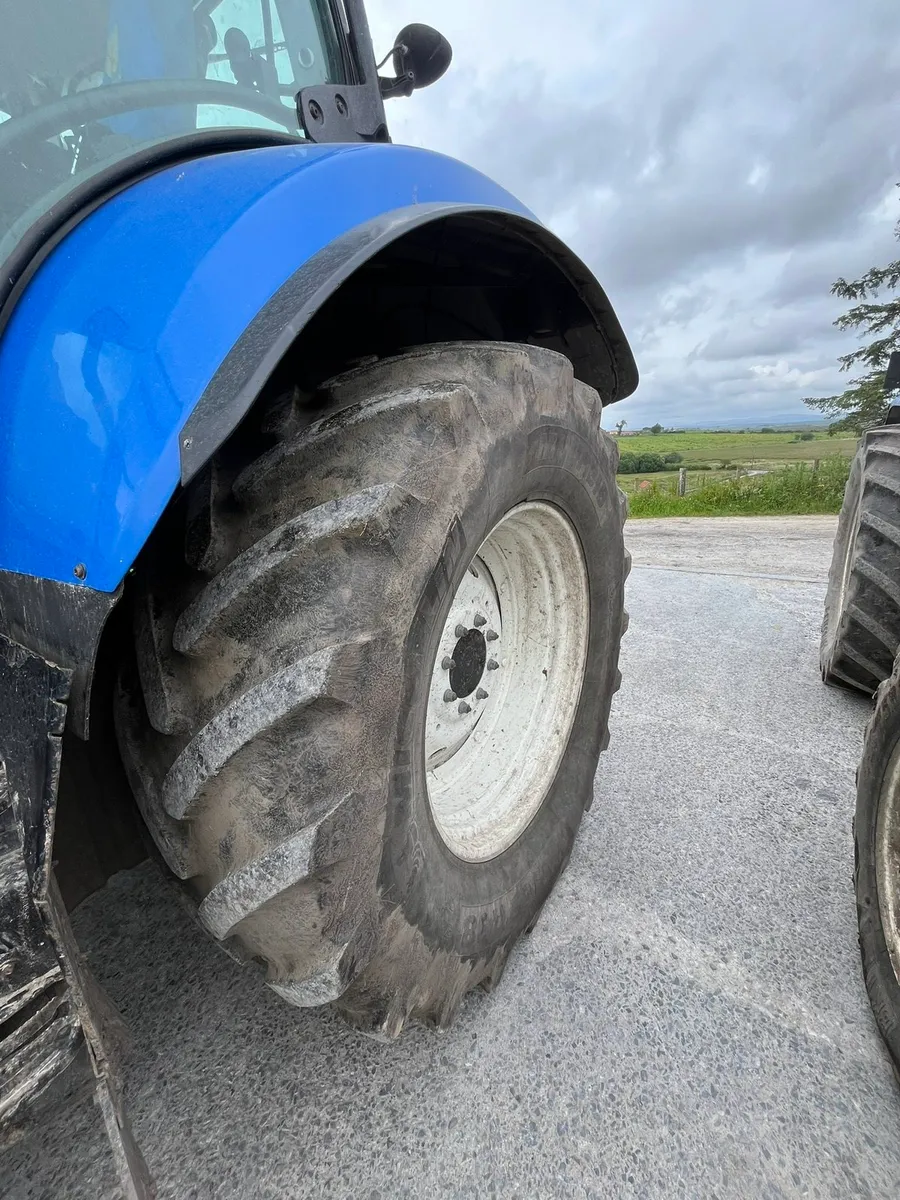 4x Michelin Multibib tyres - Image 3