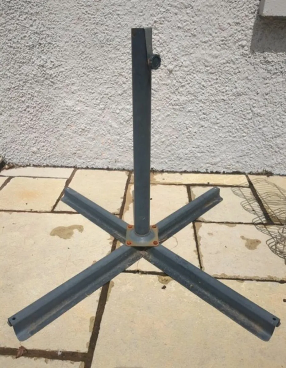 Parasol base