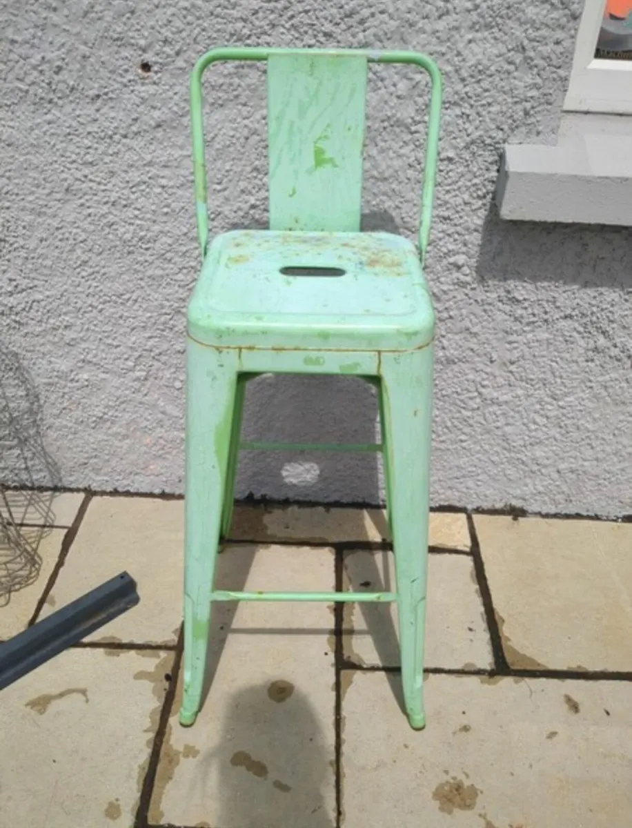 4 High Bar Stools