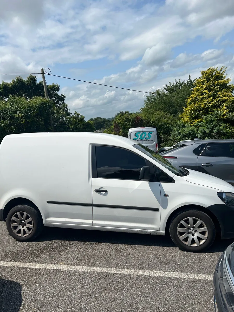 Vw Caddy - Image 2