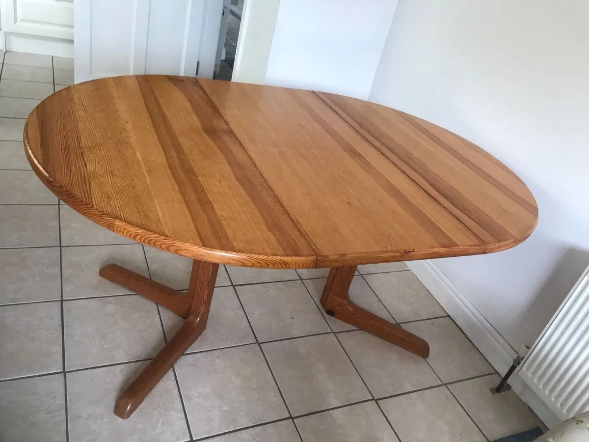 Dining table - Image 2