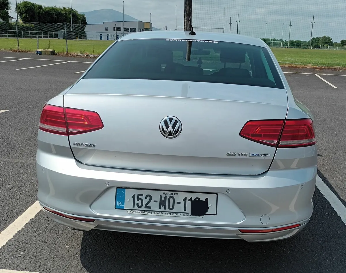 Volkswagen Passat 2015 - Image 3