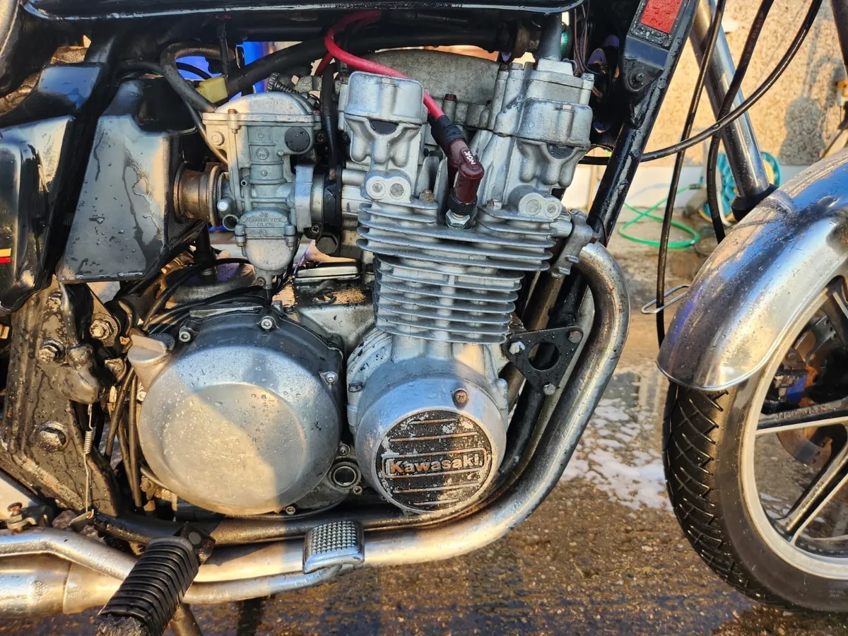 Kawasaki LTD550 - Image 4