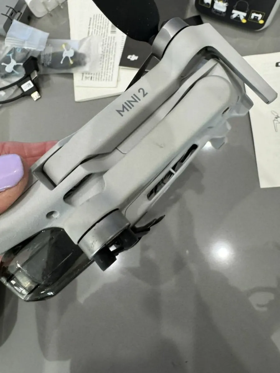 DJI Mini 2 Pro Fly Drone With All Accessories - Image 2