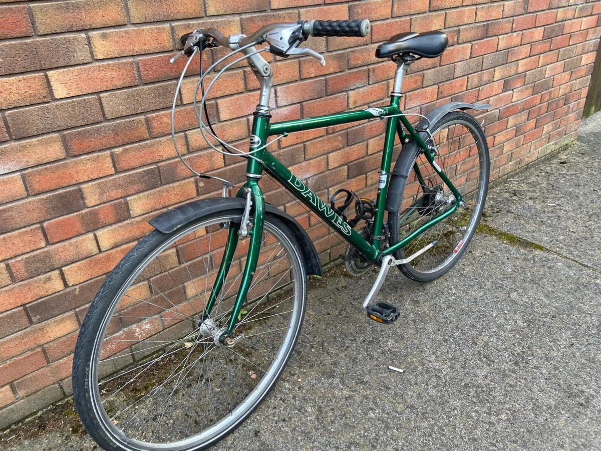 28 Inch Dawes hybrid bike - Image 1