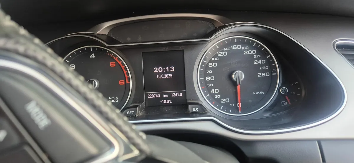 Audi A4 2012 - Image 3