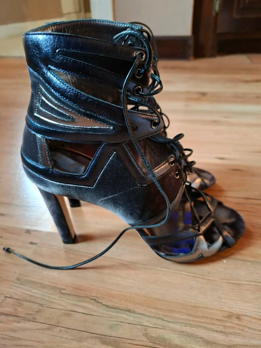 Jimmy choo shoes - Image 2