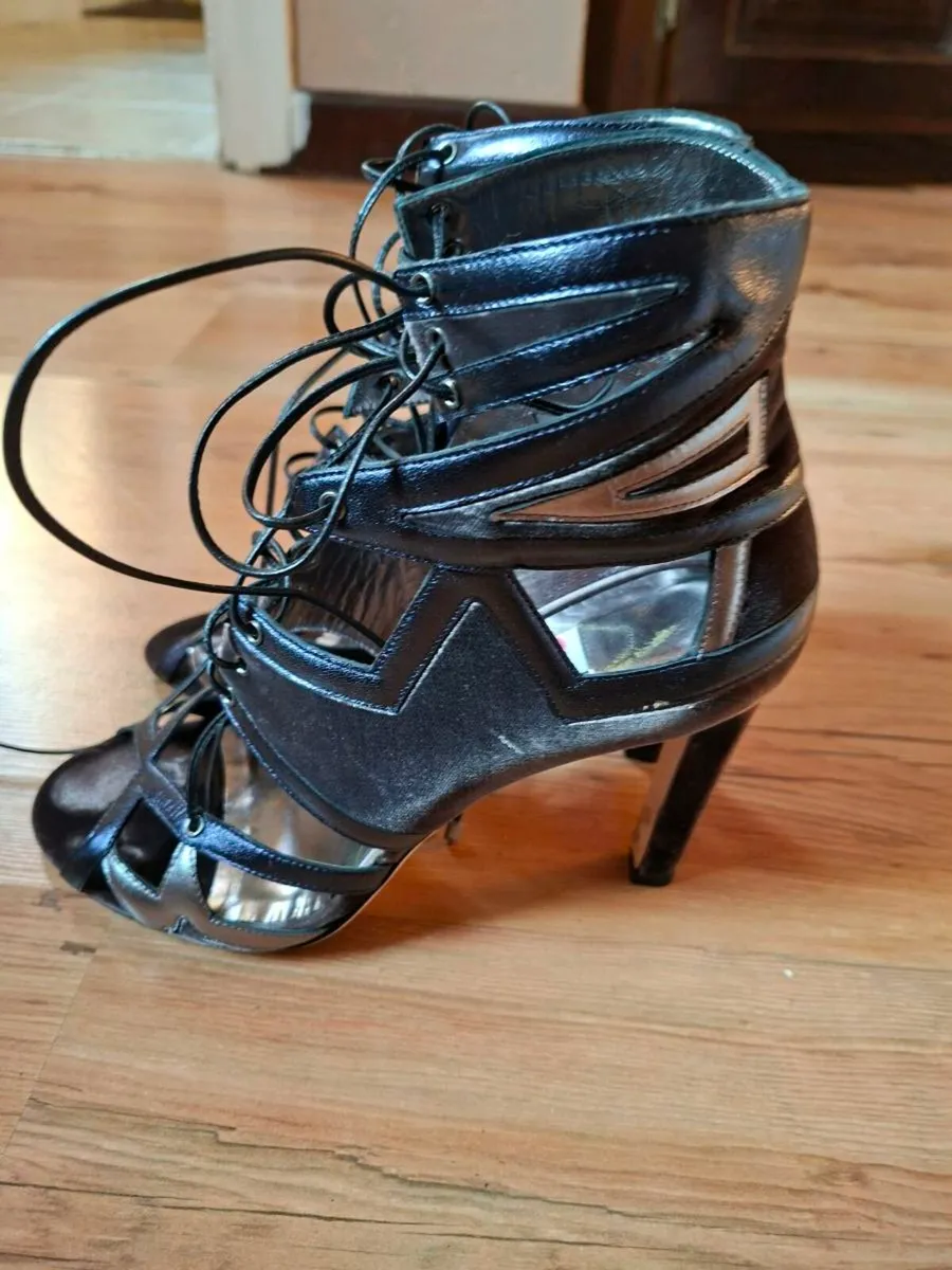 Jimmy choo shoes - Image 3