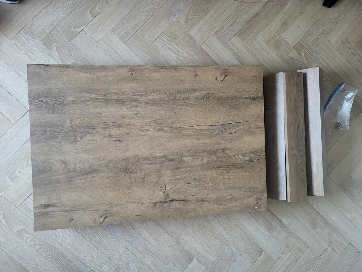 Dining Table as new! - Image 4