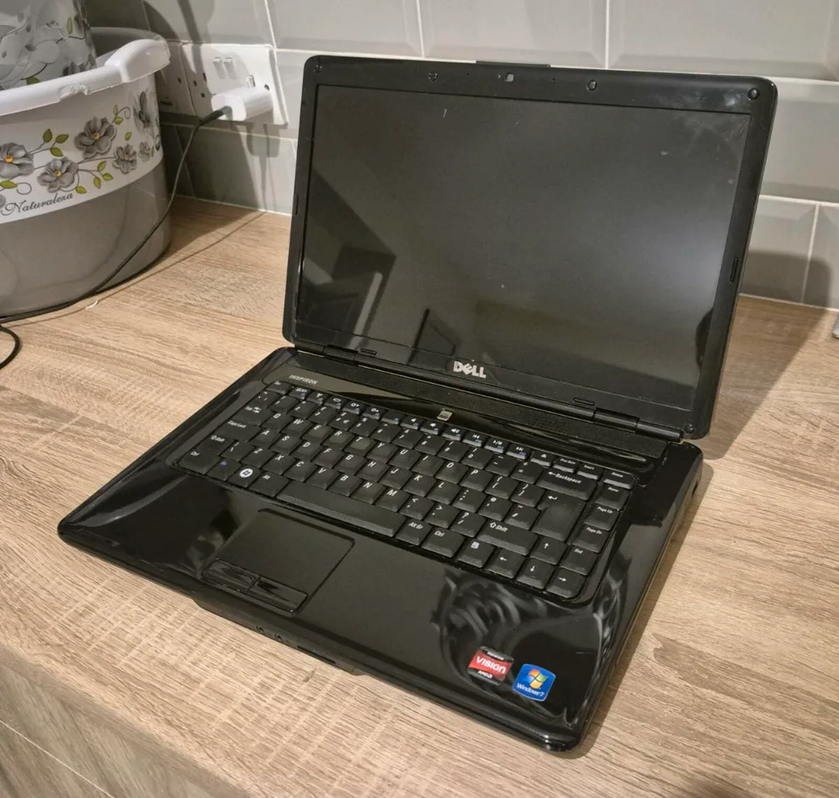 Dell Inspiron N5010 Core i3 M 350 4GB 500GB DVD/RW - Image 1