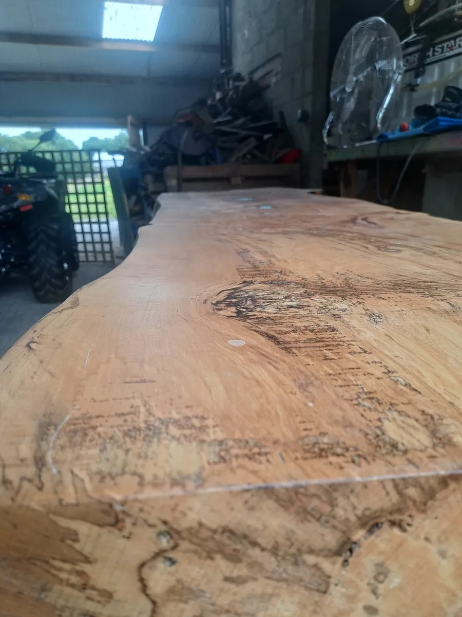 Wood table - Image 2