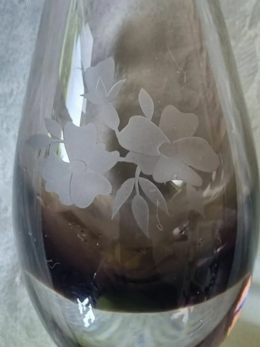 Scandinavian glass vase - Image 2