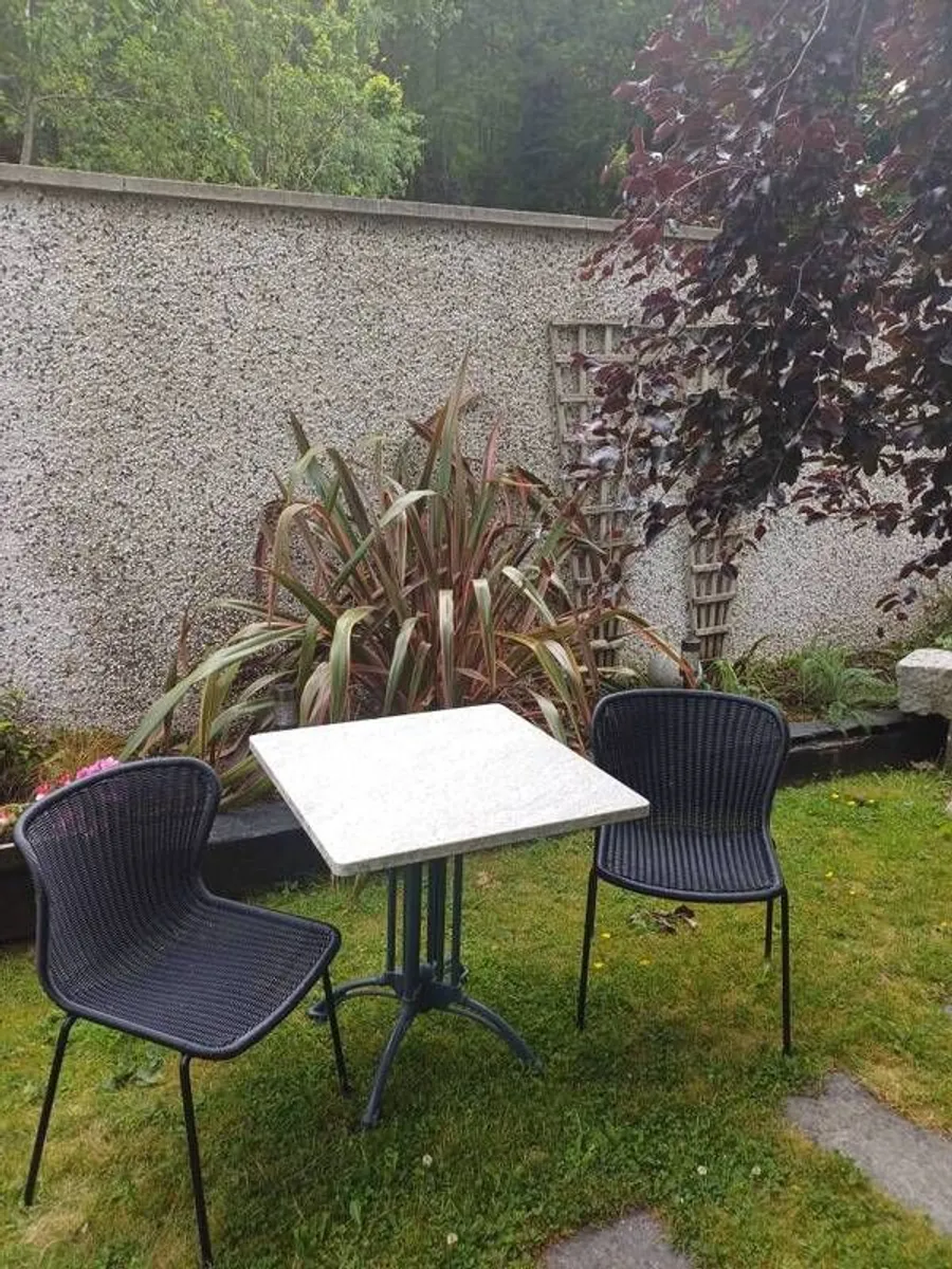bistro set marble top table - Image 4