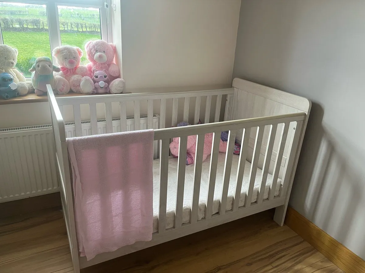 Cot - Image 2