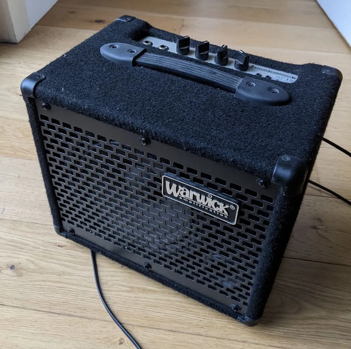 Warwick BC10 bass amp - Image 1
