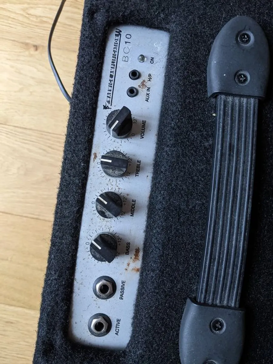 Warwick BC10 bass amp - Image 3