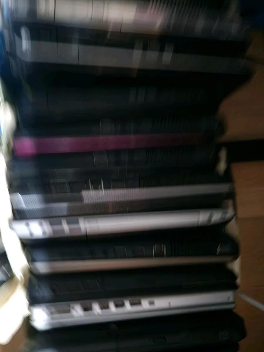 40 laptops job lot - Image 3