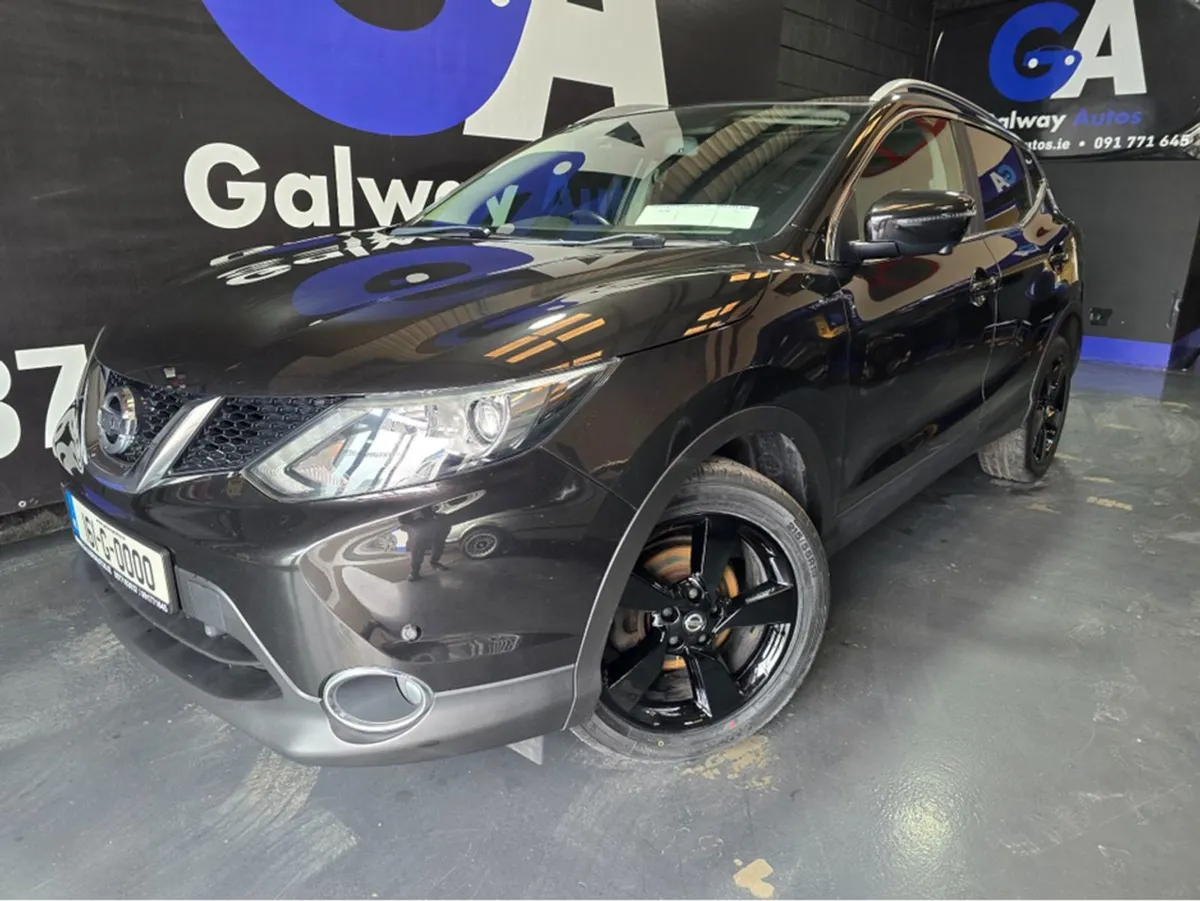 Nissan QASHQAI N-tec  Low Mileage pan.roof-fully - Image 2