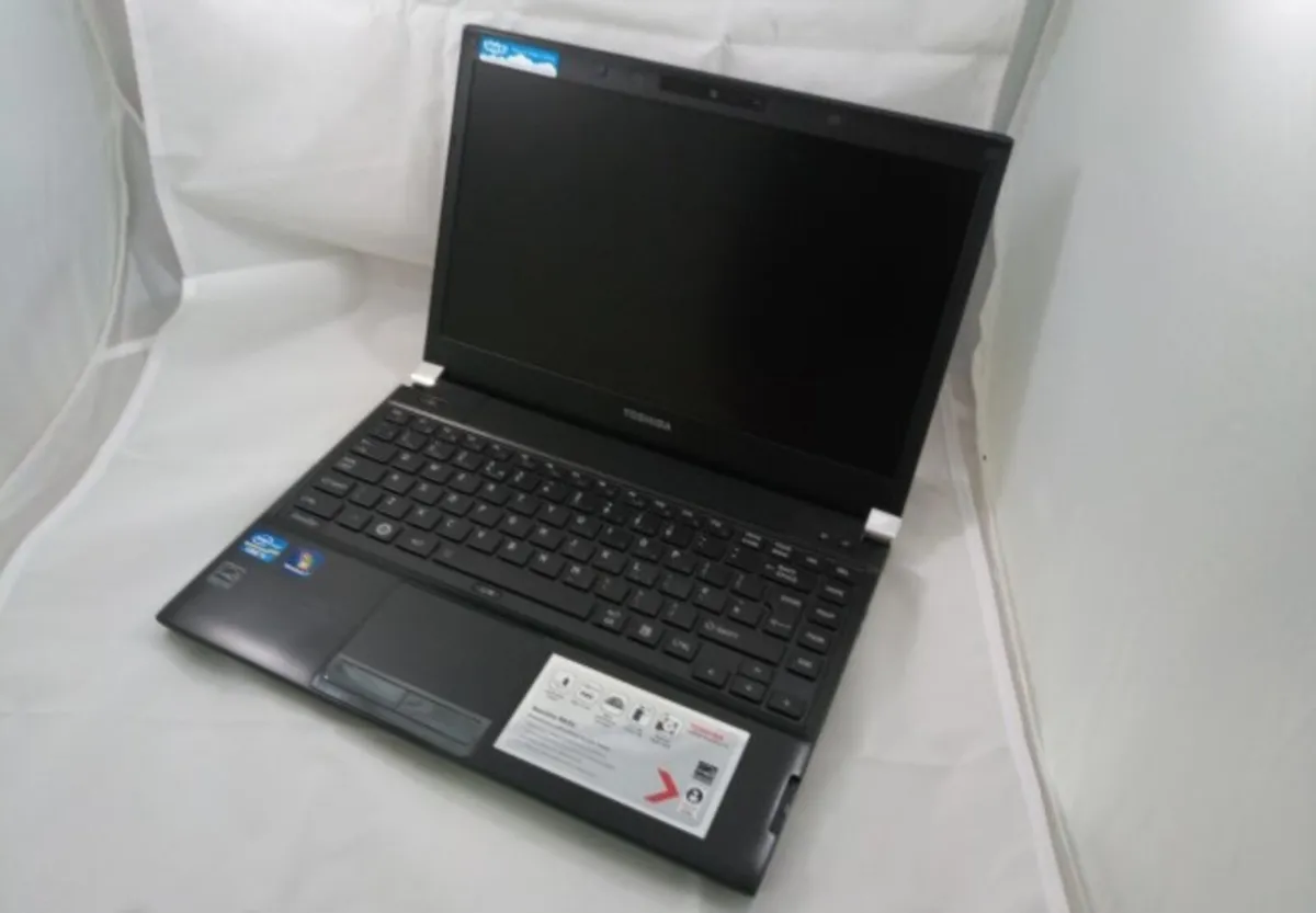 TOSHIBA SATELLITE R830-182 INTEL CORE I5 2ND GEN - Image 1