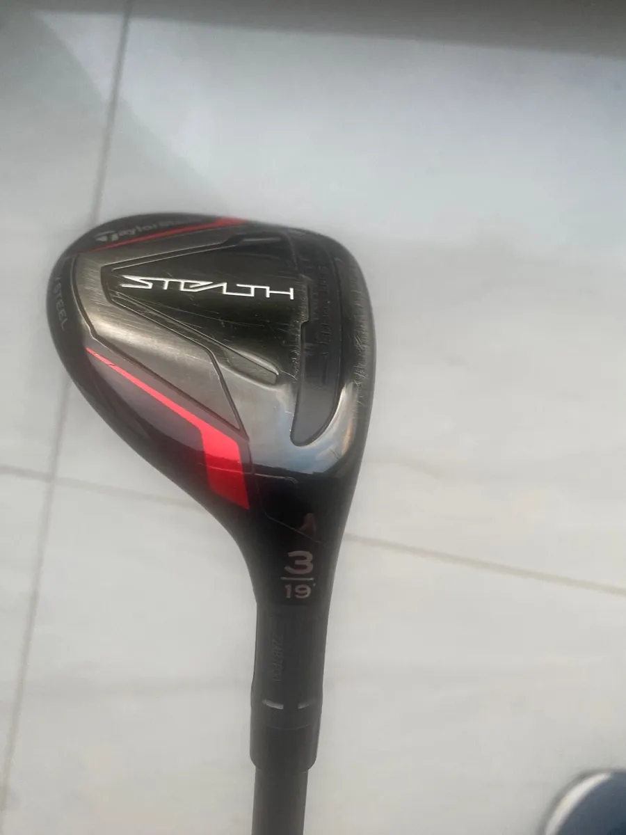 Taylormade 3 Hybrid 15degree - Image 3
