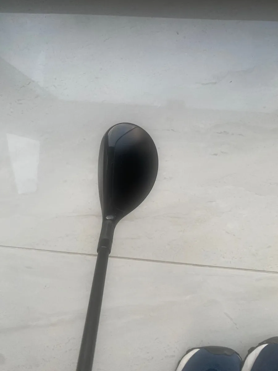 Taylormade 3 Hybrid 15degree - Image 4