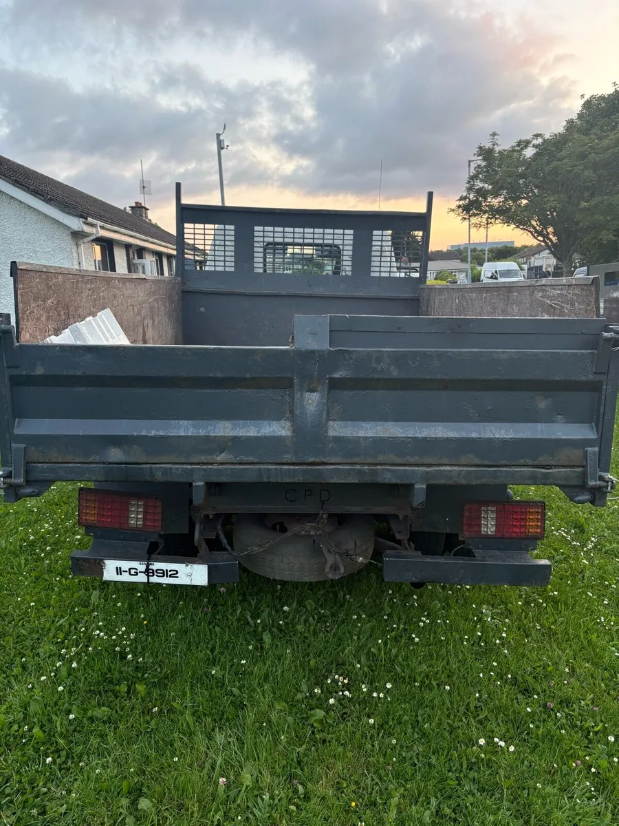 Toyota dyna tipper - Image 4
