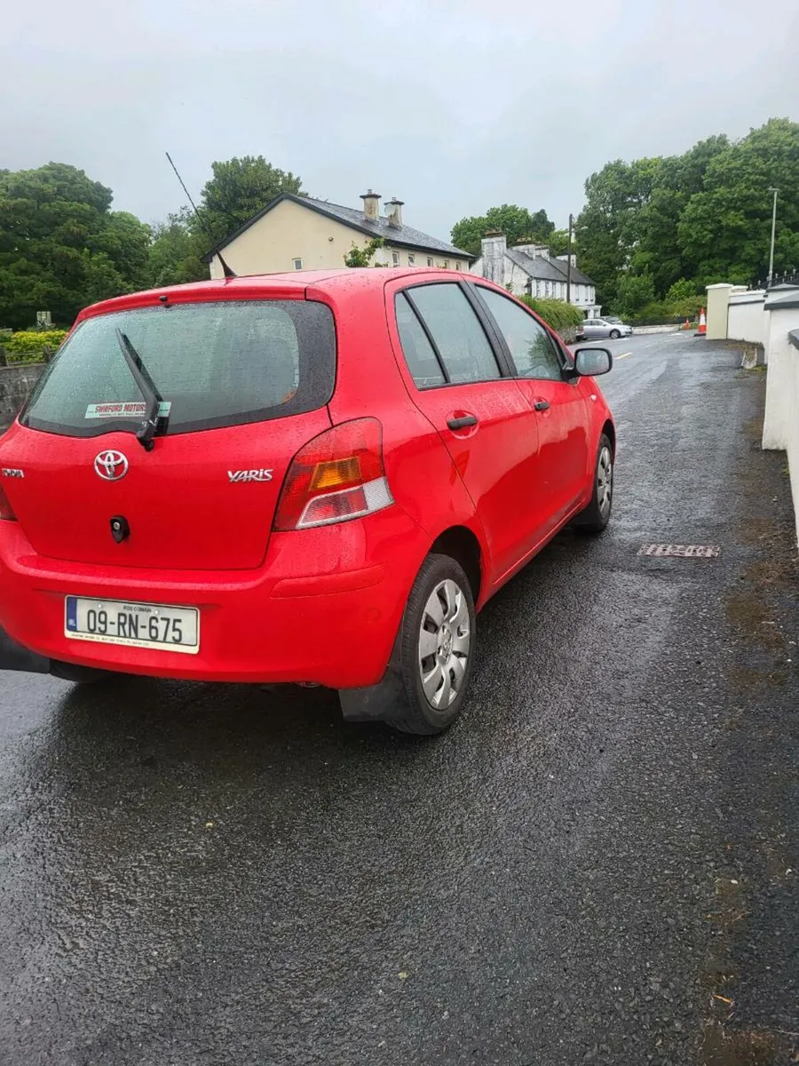 2009 Toyota Yaris - Image 4