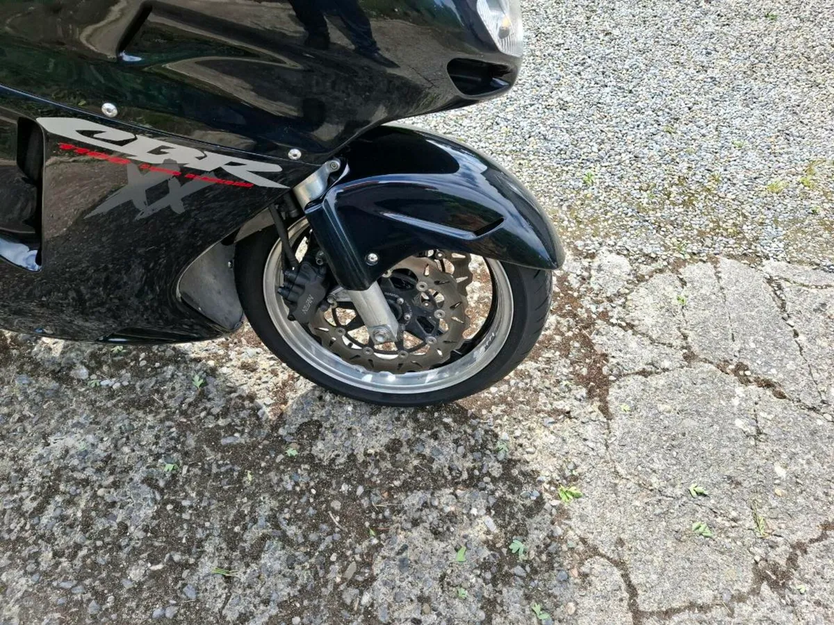Motorcycle - Image 3