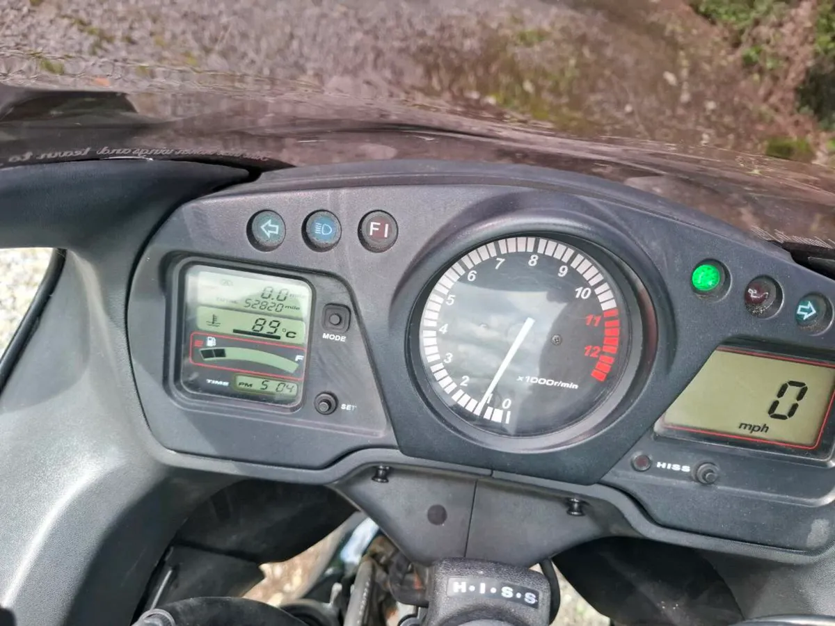 Motorcycle - Image 4