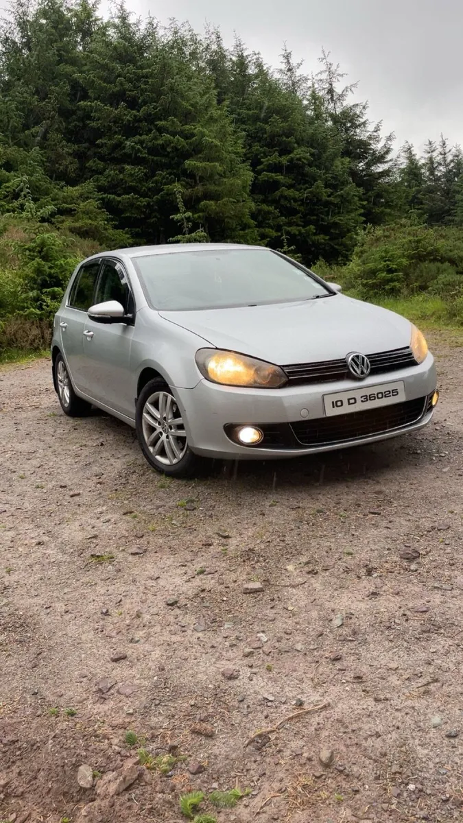 Volkswagen Golf 2010 - Image 1