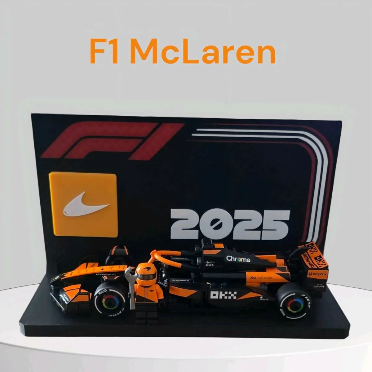 F1 Lego car display - Image 1