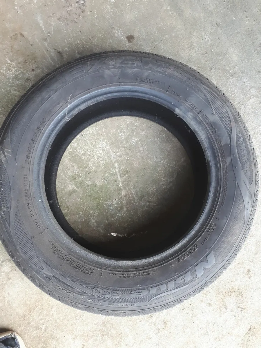 195/65R15 - Image 4