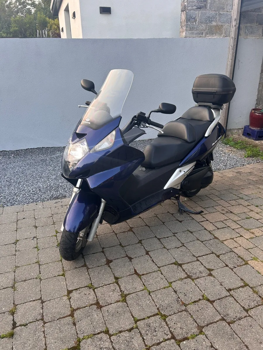 Honda Silver wing 600 cc - Image 1