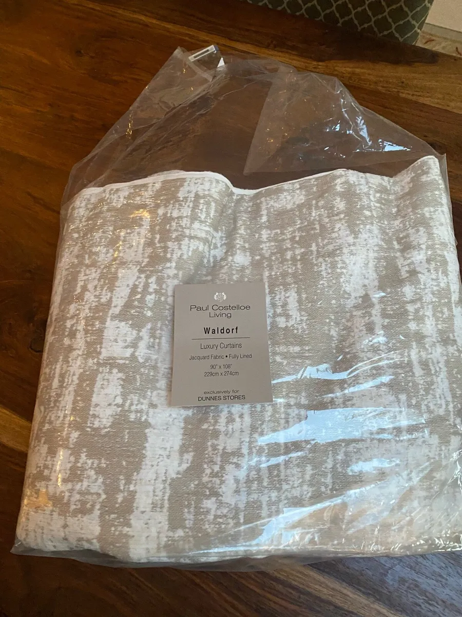 Paul Costello "Waldorf"  curtains. - Image 2