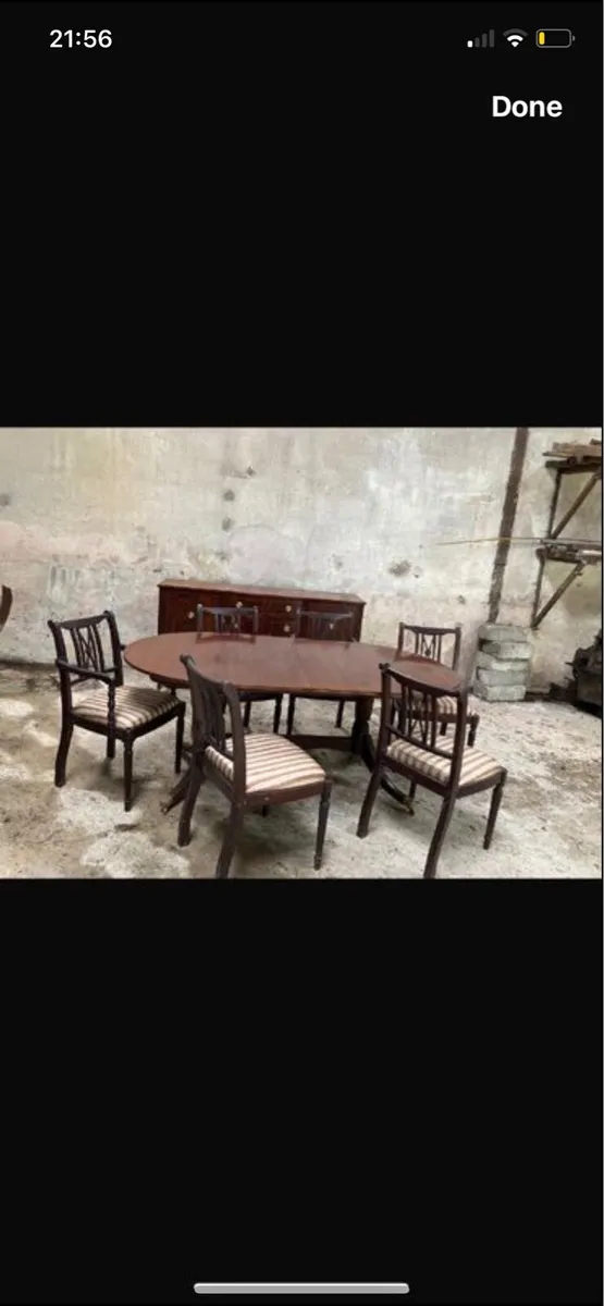 Table & chairs - Image 2
