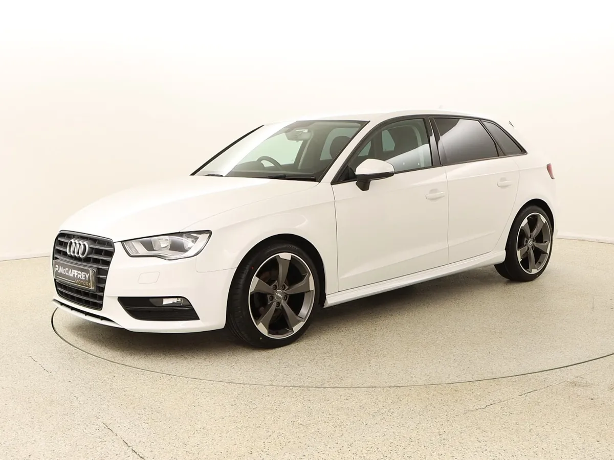 2016 AUDI A3 SE 1.6 TDI 110 BHP BLACK EDITION STYL - Image 3