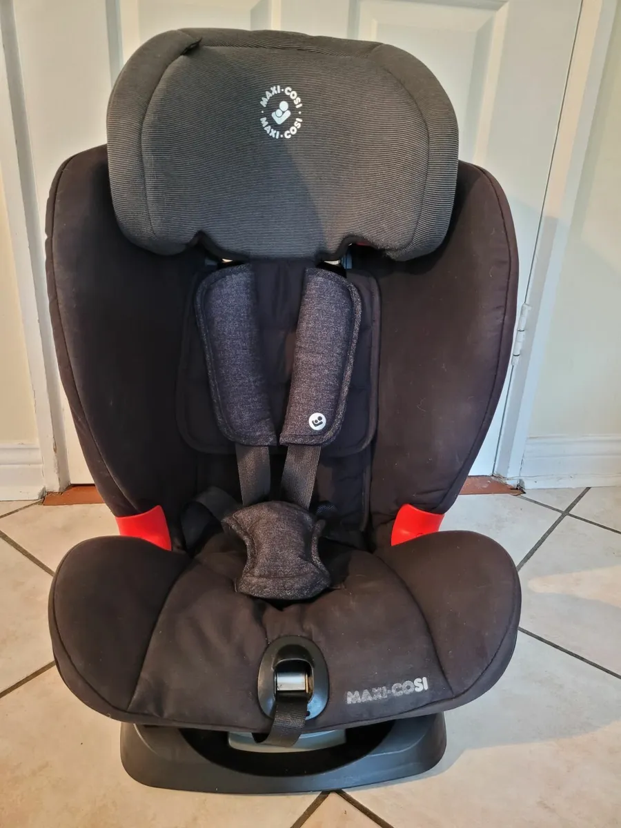 Car Seat Maxi Cosi Titan Child Seat - Image 1