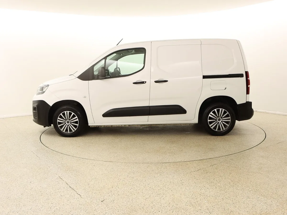 2020 Citroen Berlingo 1.5 HDI Enterprise 3 seater - Image 4