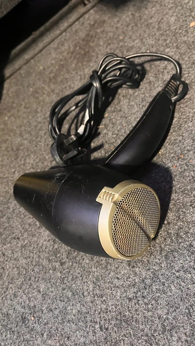 Hairdryer - Image 2