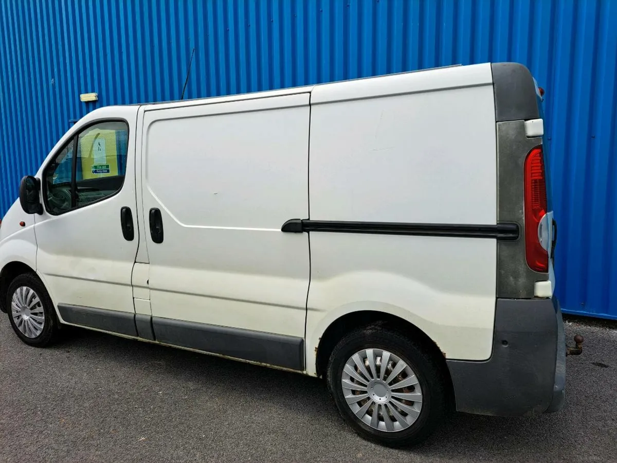 Opel vivaro 2009 - Image 2