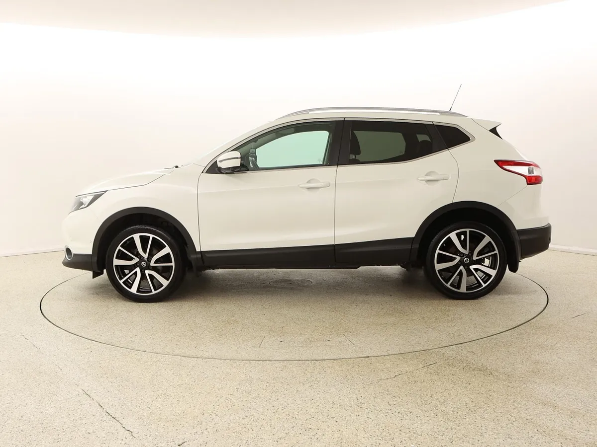 2016 NISSAN QASHQAI TEKNA 1.5 DCI LEATHER SAT NAV - Image 4